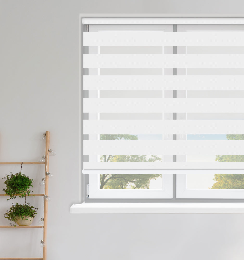 Louvolite Vision Modella White featured image